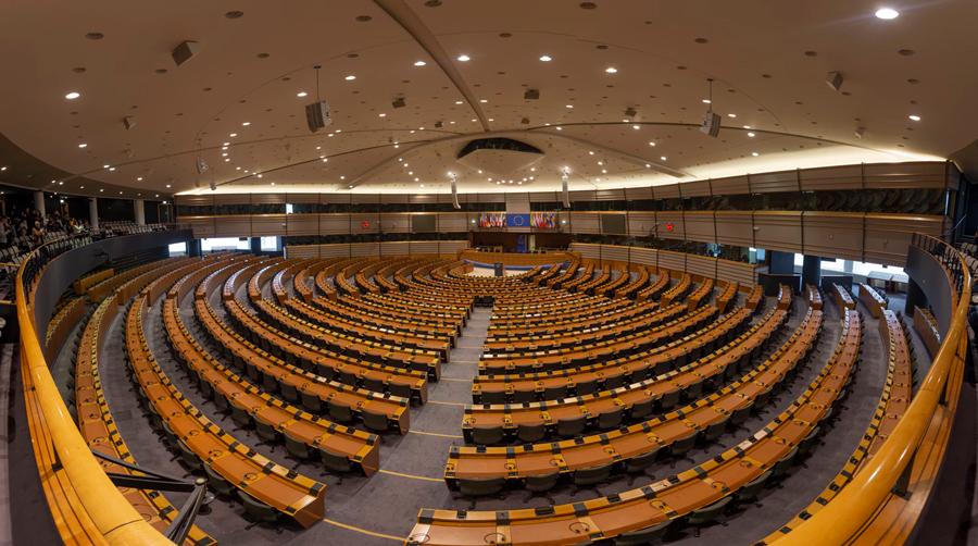 Usciere parlamentare, l'Unione Europea ne assume 47 Flash Giovani Bologna