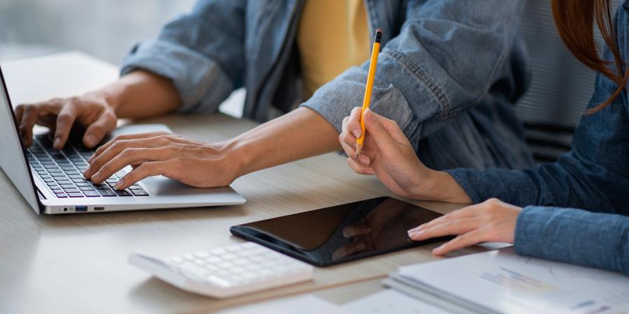Concorso pubblico 34 assistenti per il lavoro