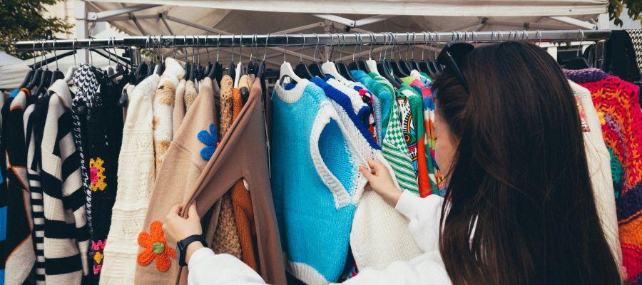 mercatinousatovestiti